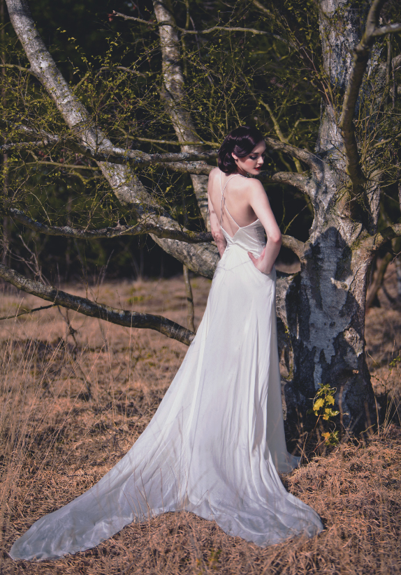 milca-backless-wedding-dress