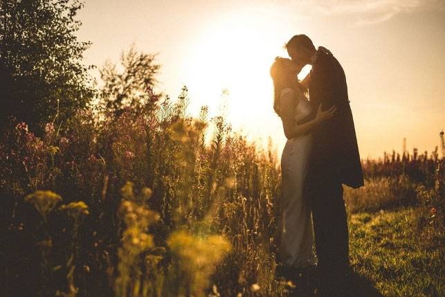 sunset-country-wedding-flowers