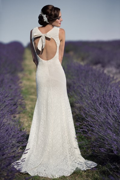 key_hole_back-wedding-dress