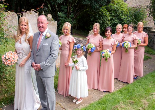 pink-bridesmaids-dresses-flowers